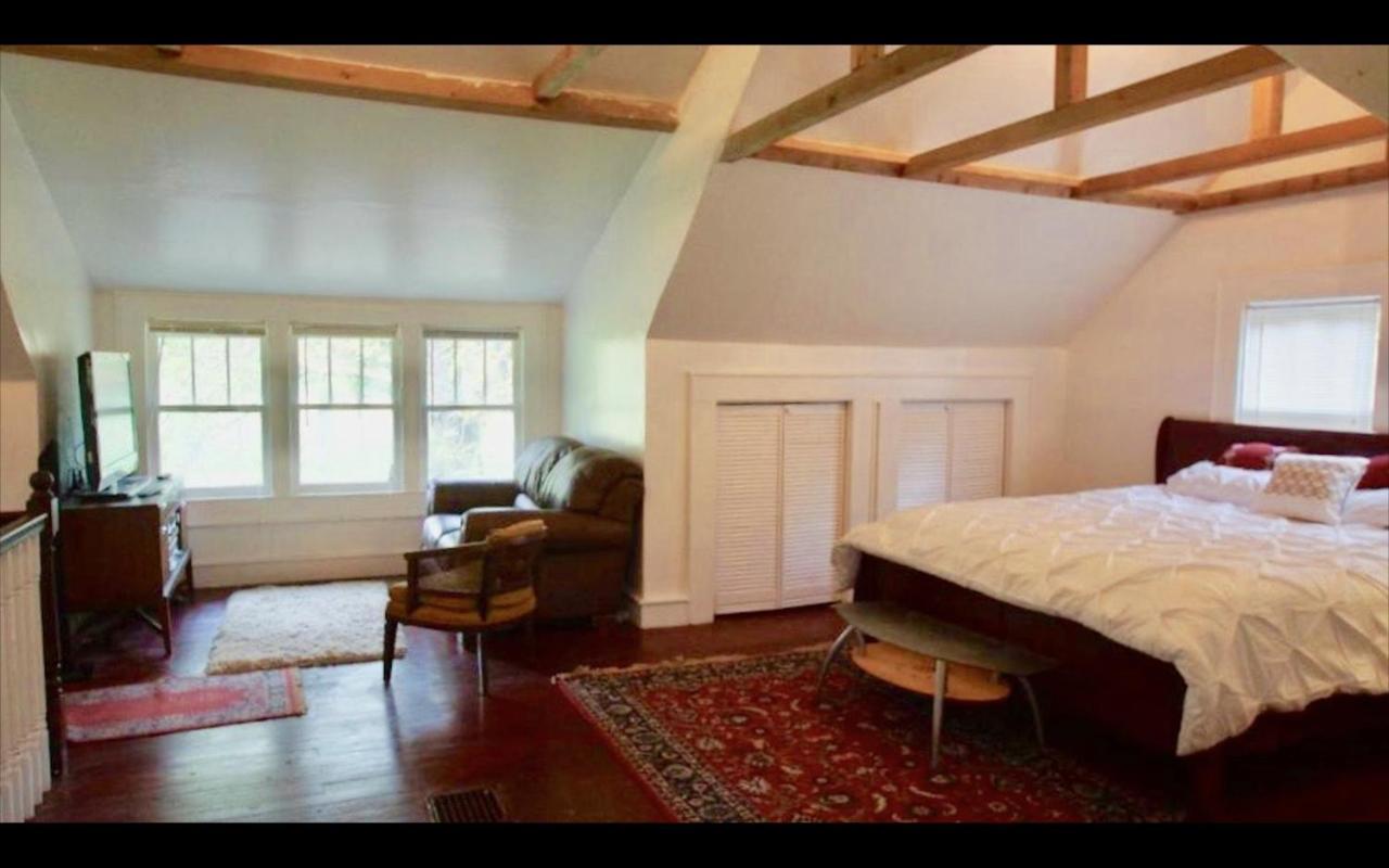 Country House On 1 Acre 4 Beds Great For Events Or A Quiet Weekend! Independence Exterior photo